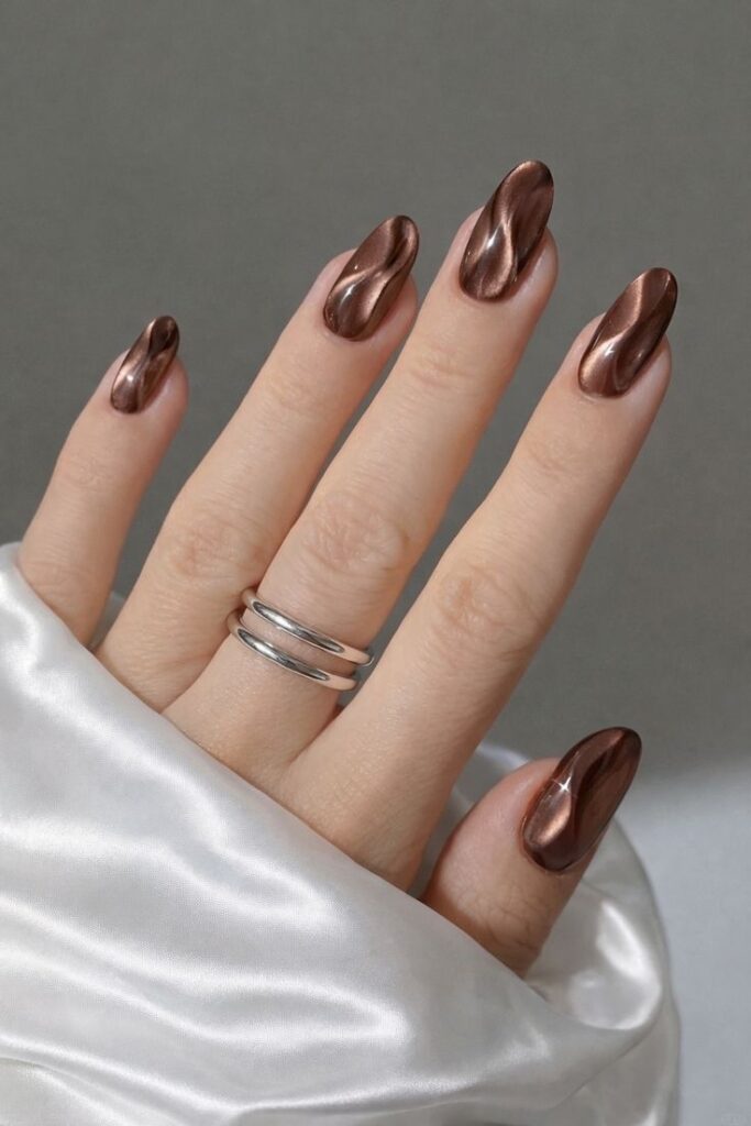 Cat Eye Nails