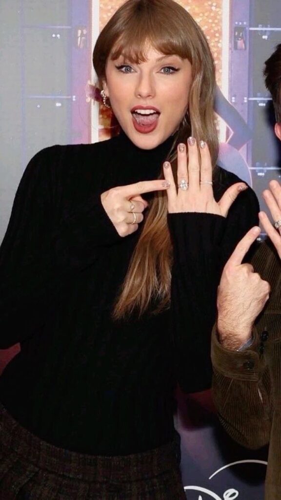 Taylor Swift's Engagement Ring